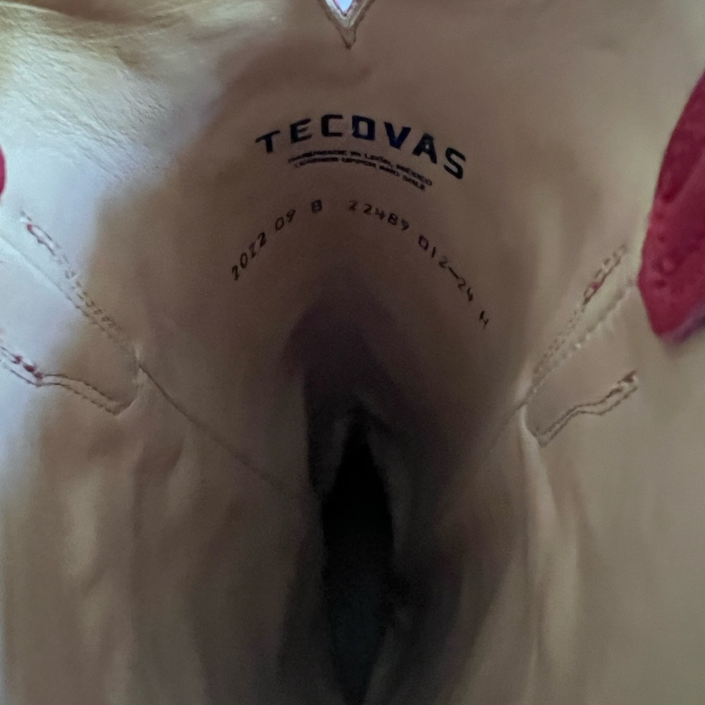 Tecovas The Abby NIB Crimson - Picture 7 of 8